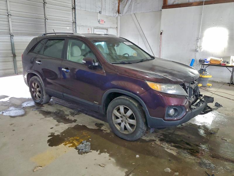 Photo 4 from auction – 2011 KIA SORENTO BA with VIN 5XYKTCA17BG163959