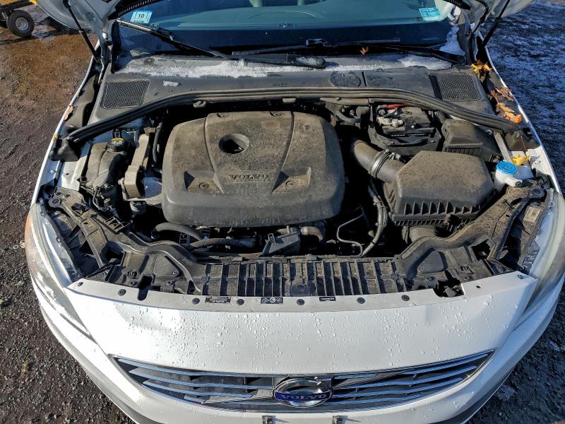 Photo 11 from auction – 2017 VOLVO S60 PREMIE with VIN LYV402TK0HB127629