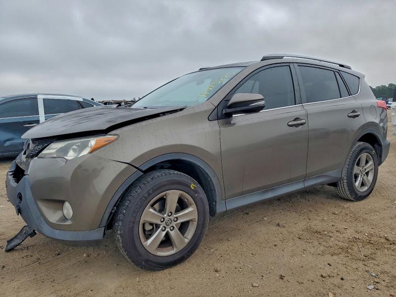 Zdjęcie 1 z aukcji – 2015 TOYOTA RAV4 z VIN JTMWFREV1FD060162