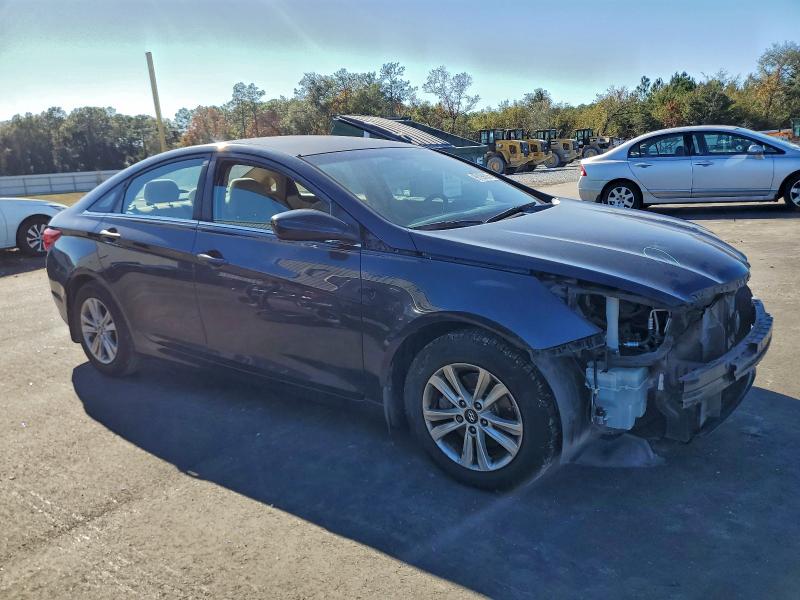 Photo 4 from auction – 2011 HYUNDAI SONATA GLS with VIN 5NPEB4AC6BH058832