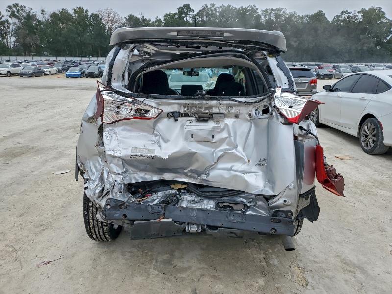 Photo 6 from auction – 2015 TOYOTA RAV4 LE with VIN JTMBFREV4FD100426