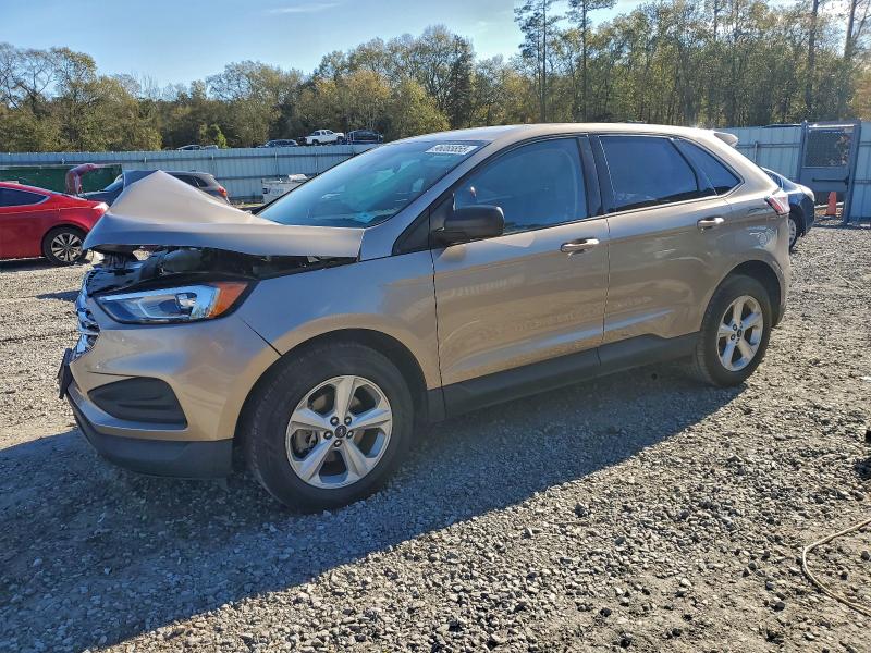 FORD EDGE SE 2020 with VIN 2FMPK3G95LBB06067 - Photo from auction