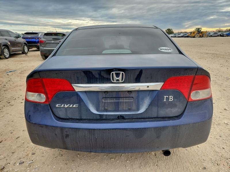 Photo 6 from auction – 2010 HONDA CIVIC LX with VIN 2HGFA1F54AH556472