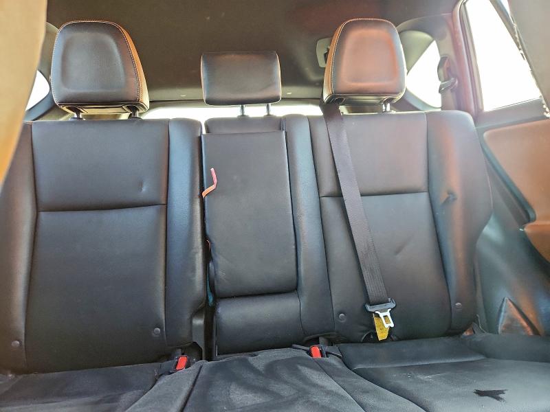 Photo 10 from auction – 2016 TOYOTA RAV4 SE with VIN JTMNFREV5GJ068411