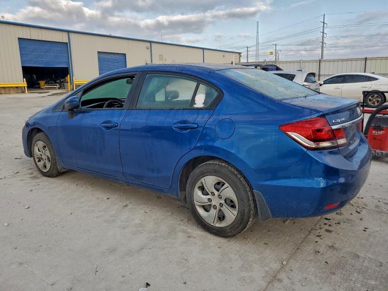 Photo 2 from auction – 2015 HONDA CIVIC LX with VIN 2HGFB2F51FH512374