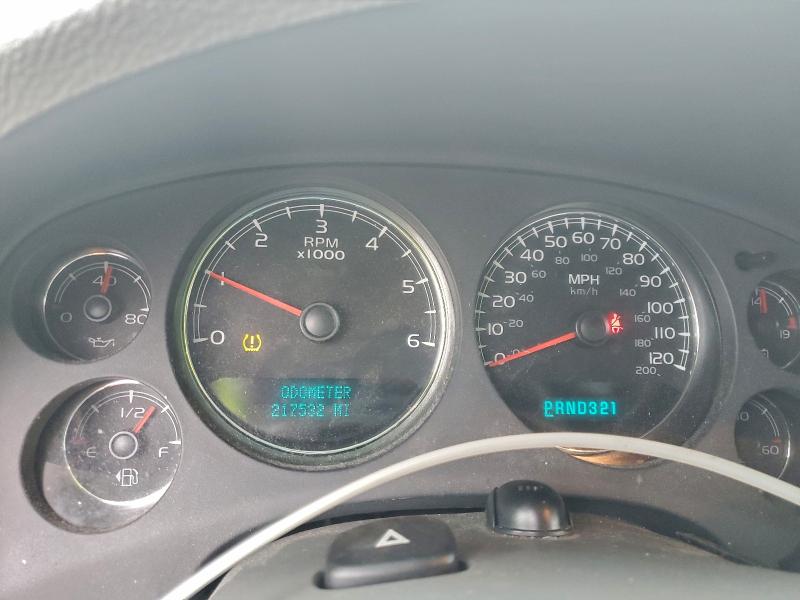 Photo 9 from auction – 2007 GMC YUKON with VIN 1GKFK13027R256379