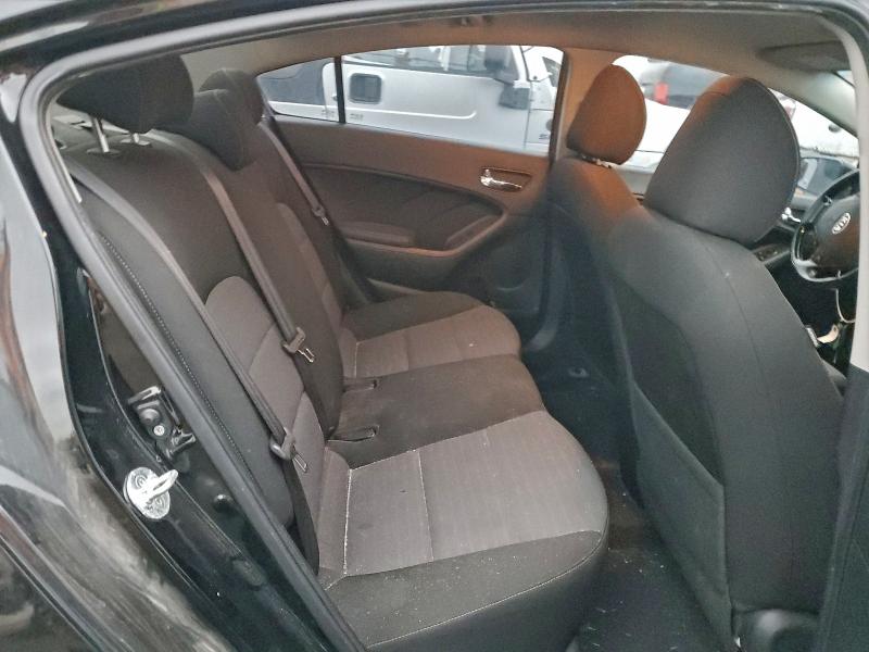 Photo 10 from auction – 2017 KIA FORTE LX with VIN 3KPFL4A78HE102850