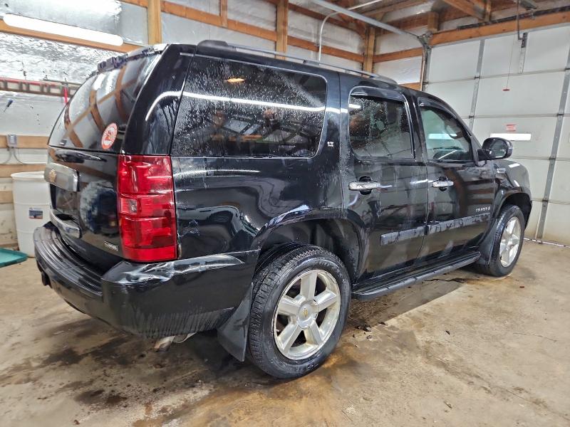 Photo 3 from auction – 2007 CHEVROLET TAHOE K150 with VIN 1GNFK13027R277199