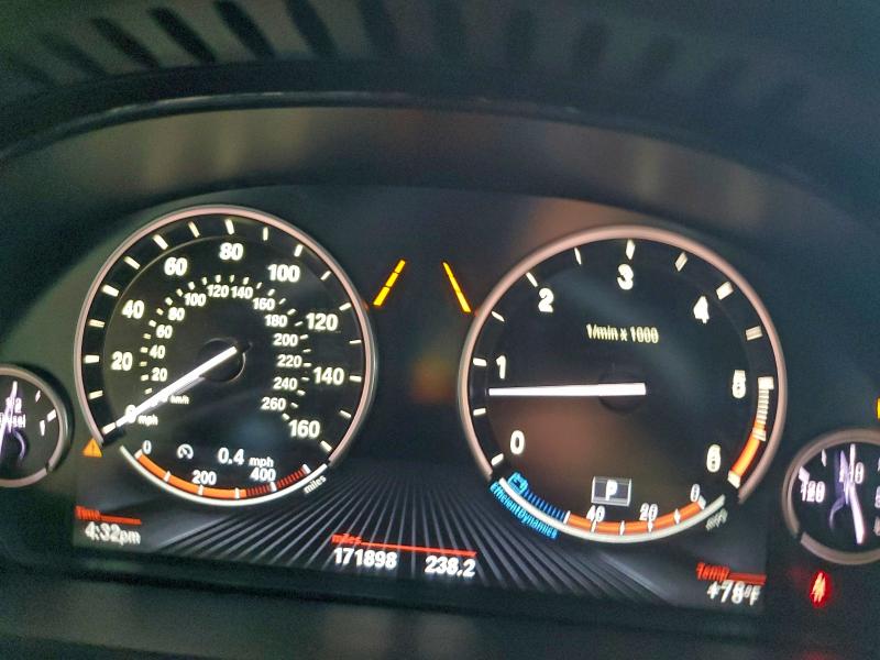 Photo 9 from auction – 2015 BMW X5 XDRIVE3 with VIN 5UXKS4C55F0N06979