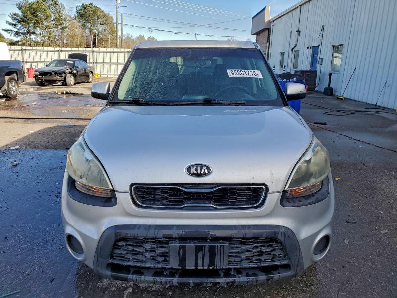 Photo 5 from auction – 2013 KIA SOUL + AUTOMATIC with VIN KNDJT2A61D7772370