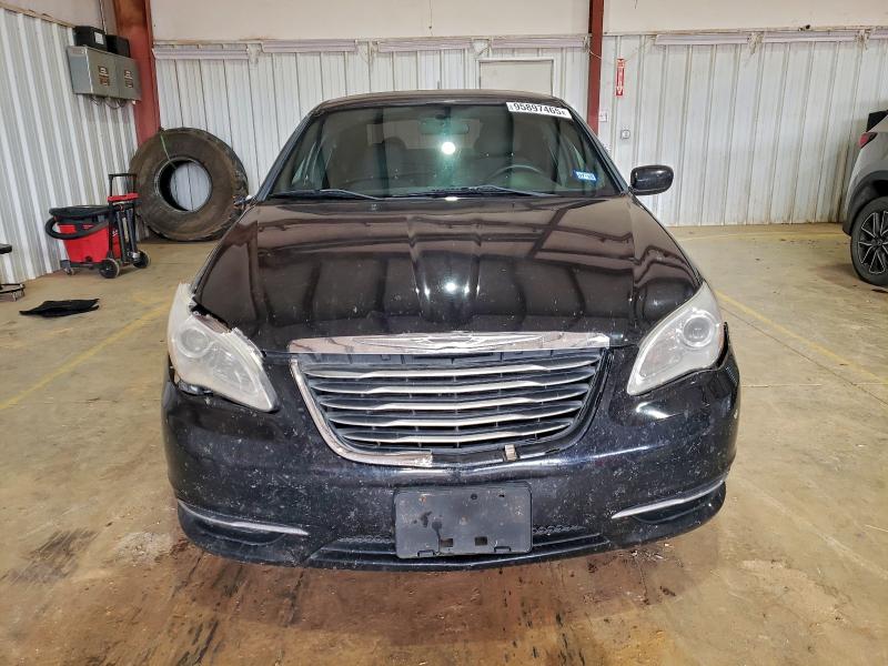 Photo 5 from auction – 2013 CHRYSLER 200 LX with VIN 1C3CCBAB4DN671684