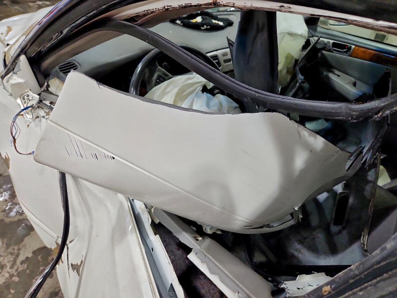 Photo 8 from auction – 2005 LEXUS ES 330 with VIN JTHBA30G855080791