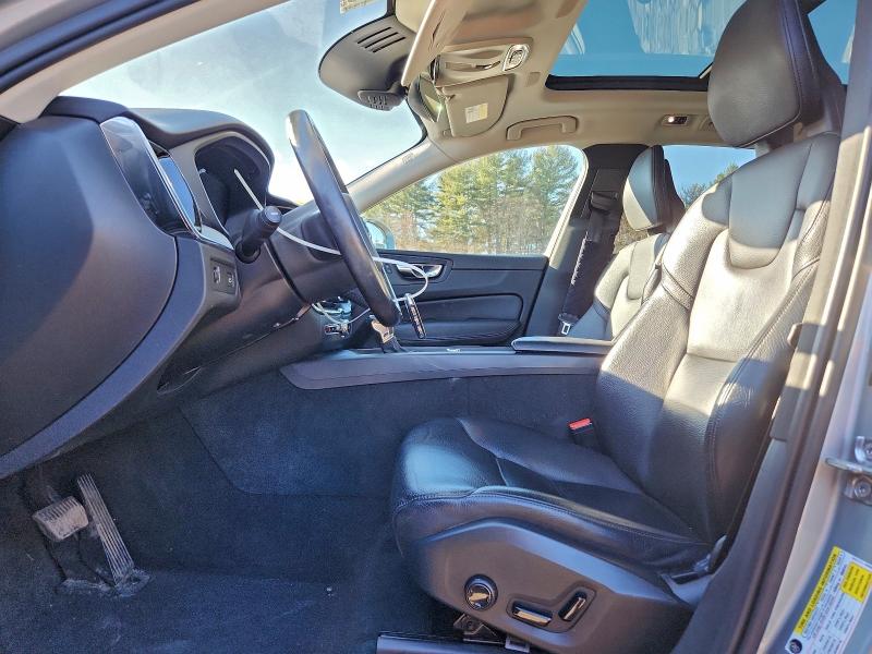 Photo 7 from auction – 2018 VOLVO XC60 T6 MO with VIN YV4A22RK4J1018802