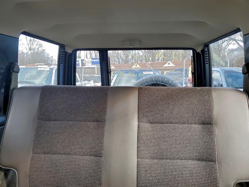 Photo 10 from auction – 1991 ISUZU TROOPER with VIN JACCH58R0M8909125