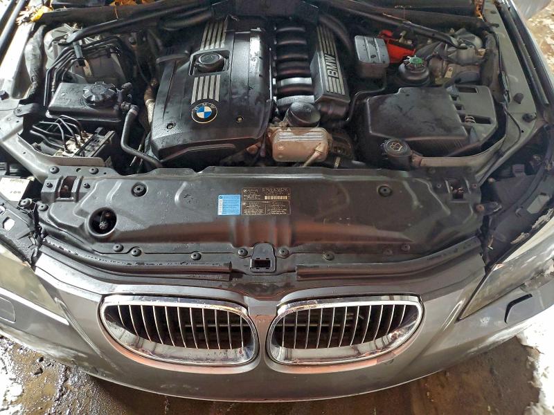 Photo 11 from auction – 2008 BMW 528 XI with VIN WBANV13588CZ58587