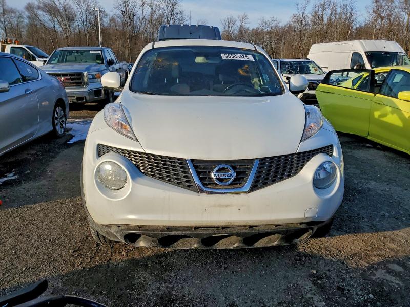 Photo 5 from auction – 2014 NISSAN JUKE with VIN JN8AF5MV0ET356089