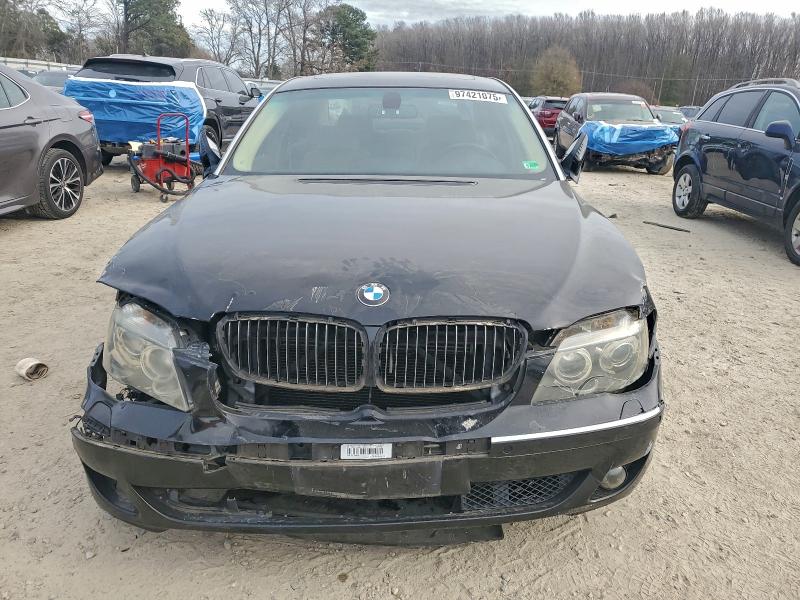 Photo 5 from auction – 2007 BMW 750 with VIN WBAHN83577DT73952