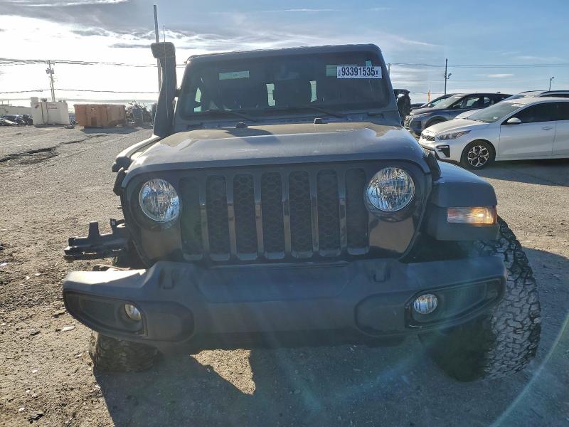 Photo 5 from auction – 2022 JEEP GLADIATOR with VIN 1C6HJTAG6NL140029