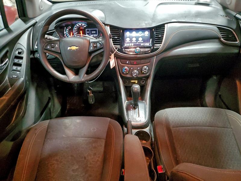 Photo 8 from auction – 2020 CHEVROLET TRAX LS with VIN KL7CJKSBXLB329699