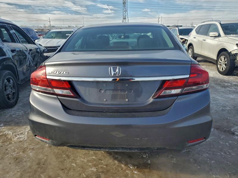 Photo 6 from auction – 2015 HONDA CIVIC LX with VIN 19XFB2F50FE043059