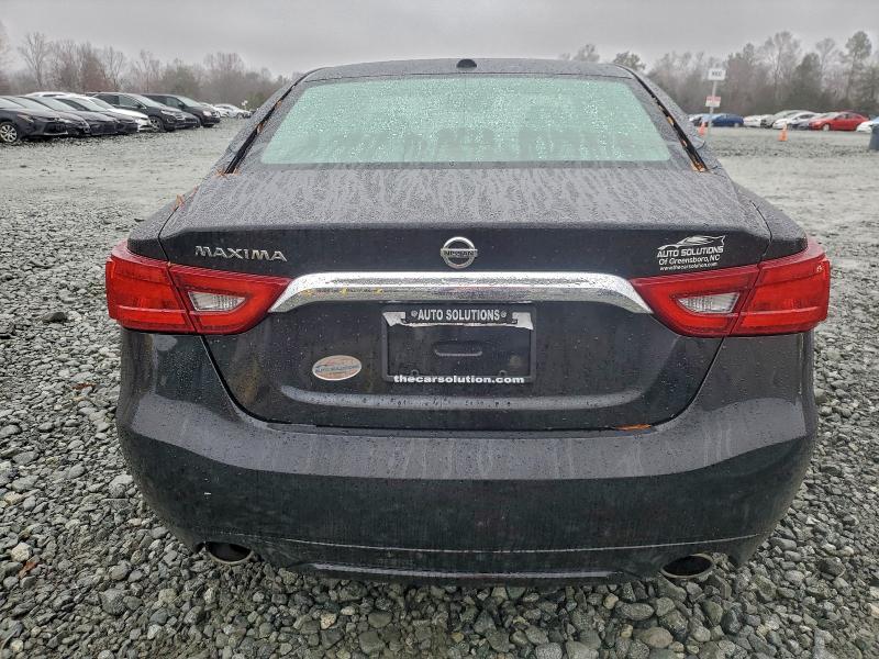 Photo 6 from auction – 2017 NISSAN MAXIMA with VIN 1N4AA6AP8HC411940