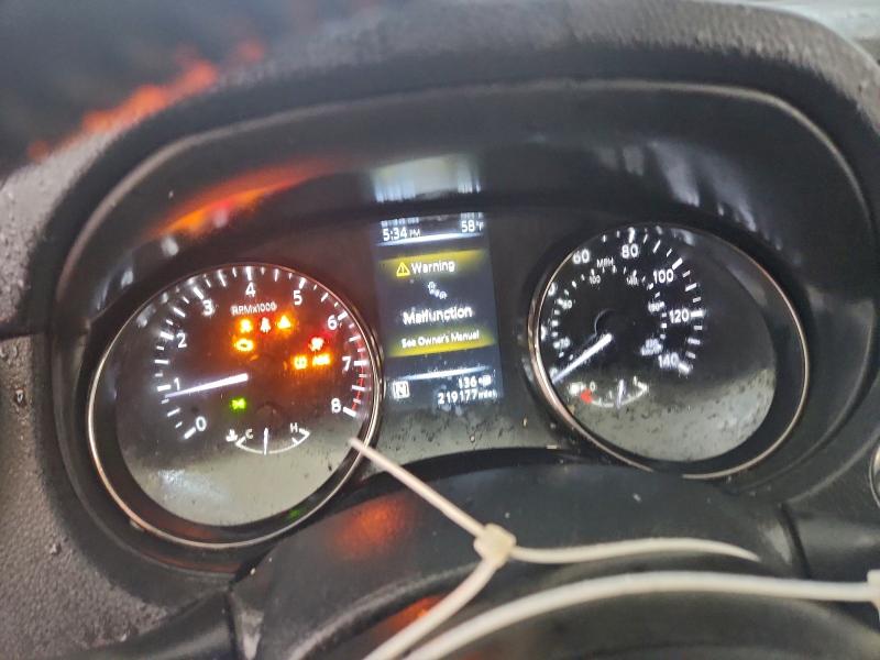 Photo 9 from auction – 2017 NISSAN ROGUE S with VIN KNMAT2MT5HP521701