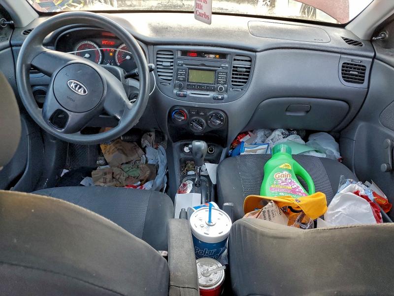 Photo 8 from auction – 2011 KIA RIO BASE with VIN KNADH4A31B6941884
