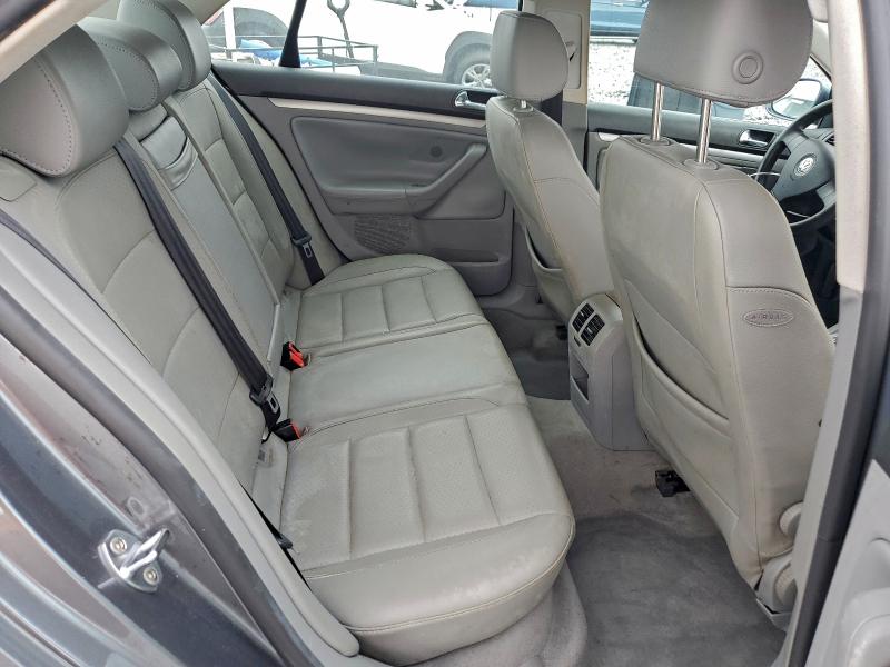 Photo 10 from auction – 2005 VOLKSWAGEN NEW JETTA with VIN 3VWSF71K25M632757