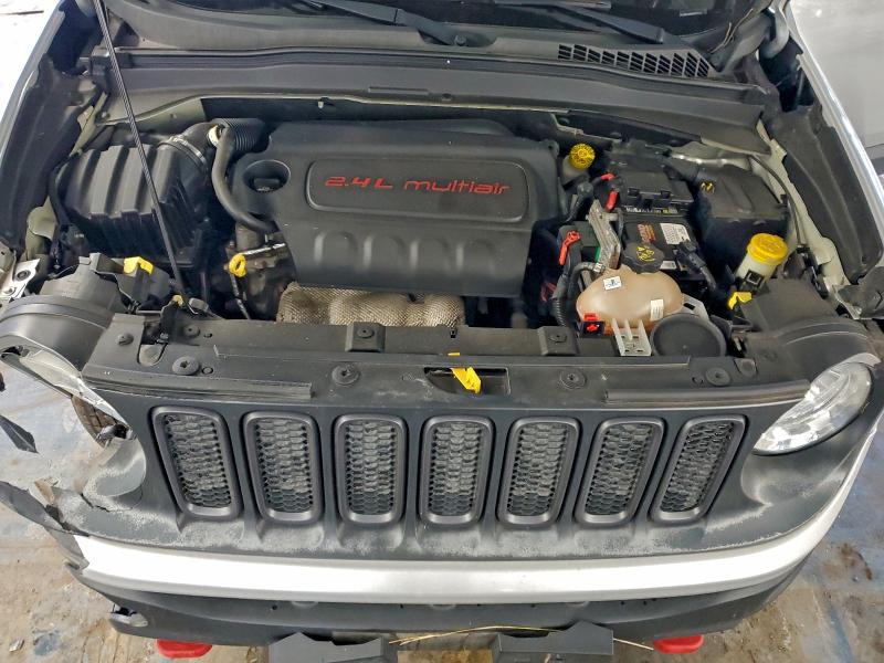 Photo 12 from auction – 2017 JEEP RENEGADE with VIN ZACCJBCB9HPE82329
