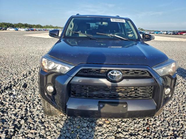 Photo 5 from auction – 2019 TOYOTA 4RUNNER SR with VIN JTEZU5JR2K5205732