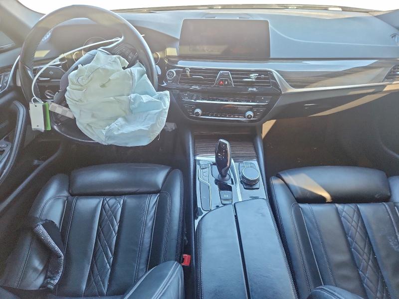 Photo 8 from auction – 2018 BMW 540 I with VIN WBAJE5C55JWA97284