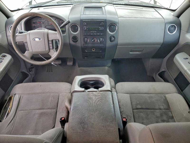 Photo 8 from auction – 2005 FORD F150 SUPER with VIN 1FTRW12W15FA49404