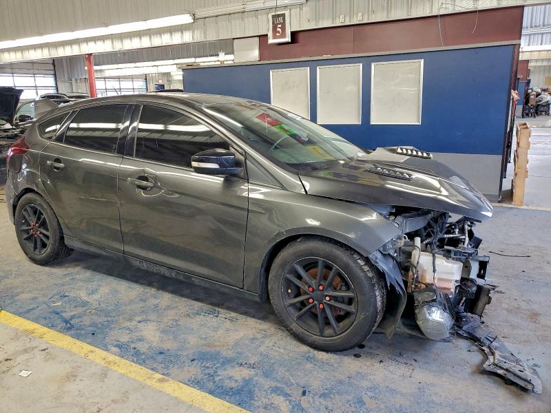 Photo 4 from auction – 2016 FORD FOCUS SE with VIN 1FADP3K21GL316812