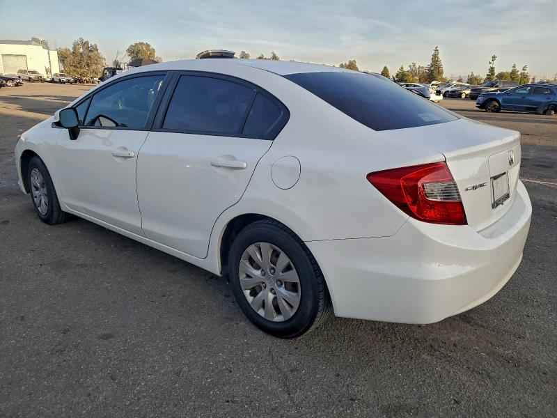 Photo 2 from auction – 2012 HONDA CIVIC LX with VIN 19XFB2F51CE059430
