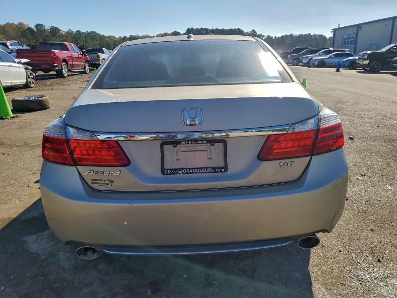 Photo 6 from auction – 2014 HONDA ACCORD with VIN 1HGCR3F87EA001988