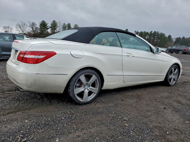 Photo 3 from auction – 2013 MERCEDES-BENZ E 350 with VIN WDDKK5KF3DF185297
