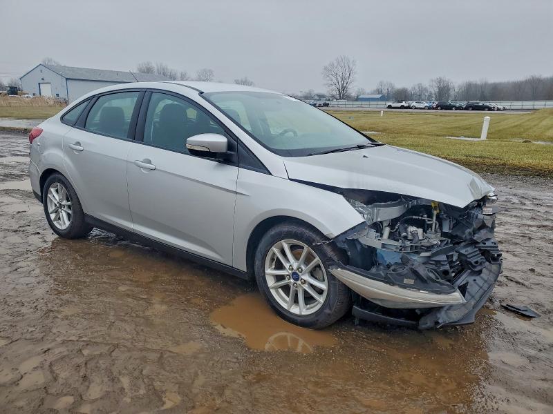 Photo 4 from auction – 2015 FORD FOCUS SE with VIN 1FADP3F23FL373439