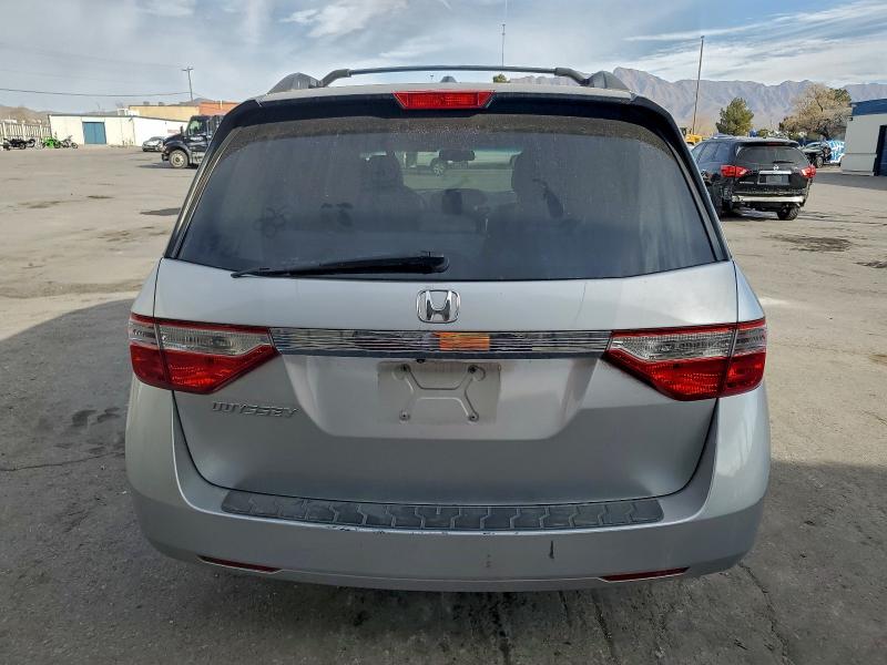 Photo 6 from auction – 2011 HONDA ODYSSEY EX with VIN 5FNRL5H62BB002289