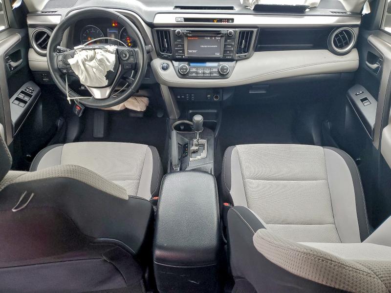 Photo 8 from auction – 2018 TOYOTA RAV4 ADVEN with VIN JTMRFREV5JJ217134