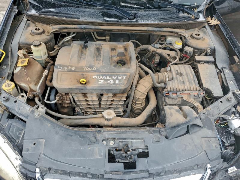 Photo 11 from auction – 2013 CHRYSLER 200 TOURIN with VIN 1C3CCBBB8DN701588