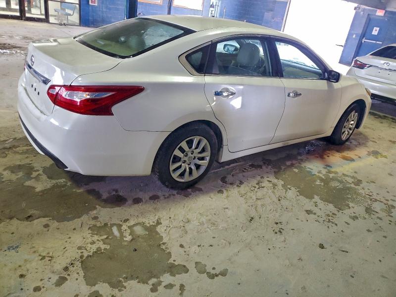 Photo 3 from auction – 2016 NISSAN ALTIMA 2.5 with VIN 1N4AL3AP6GN325053
