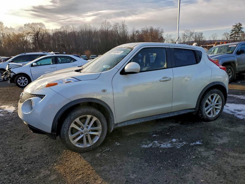 NISSAN JUKE 2014 with VIN JN8AF5MV0ET356089 - Photo from auction