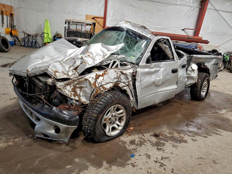 DODGE DAKOTA 2003 مع رقم تعريف المركبة 1D7HG38N63S284510 - صورة من المزاد