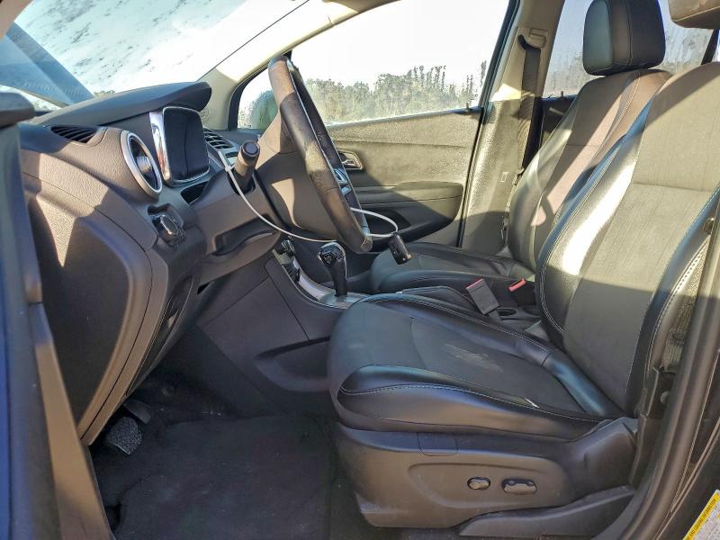 Photo 7 from auction – 2015 CHEVROLET TRAX 1LT with VIN 3GNCJLSB3FL253343
