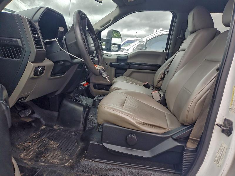 Photo 7 from auction – 2017 FORD F350 SUPER with VIN 1FT8W3B69HEB79545