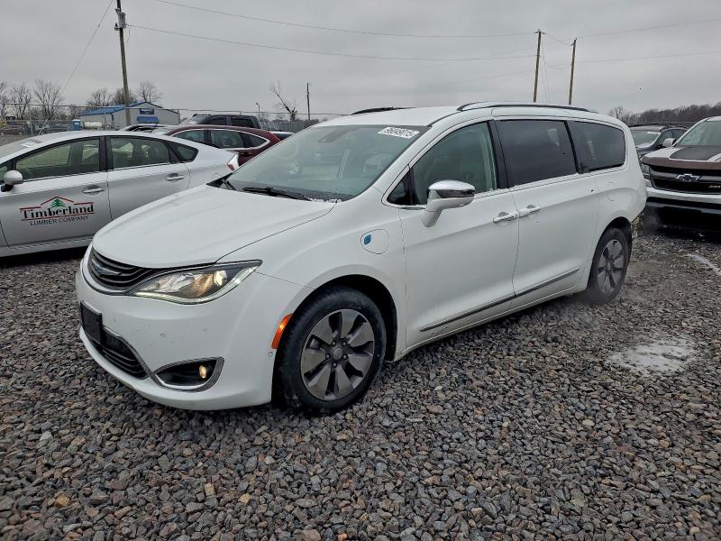 CHRYSLER PACIFICA H 2018 with VIN 2C4RC1N7XJR105288 - Photo from auction