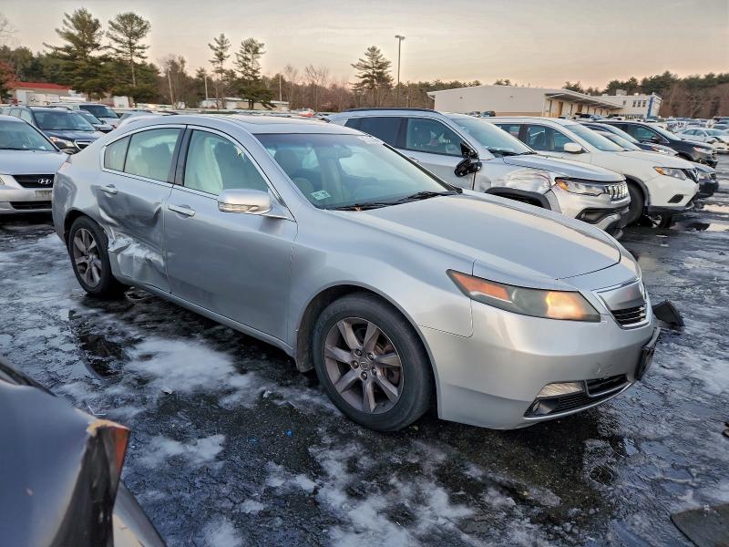 Photo 4 from auction – 2013 ACURA TL with VIN 19UUA8F26DA008952