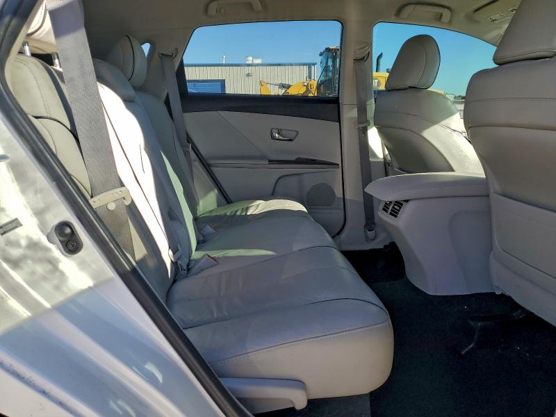 Photo 10 from auction – 2010 TOYOTA VENZA with VIN 4T3ZA3BB2AU027735