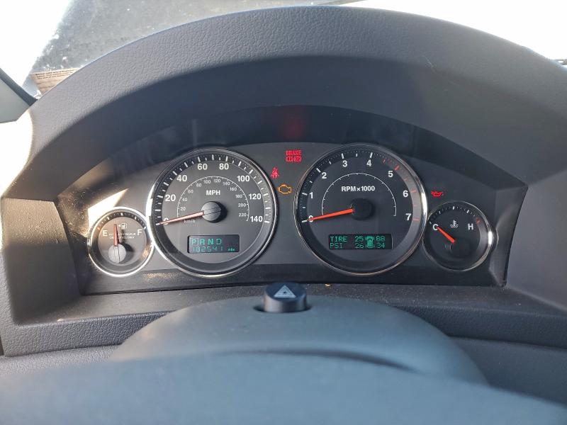 Photo 9 from auction – 2007 JEEP GRAND CHER with VIN 1J8HR68M77C510558