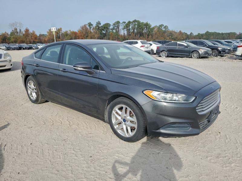 Photo 4 from auction – 2016 FORD FUSION SE with VIN 1FA6P0HD6G5107893